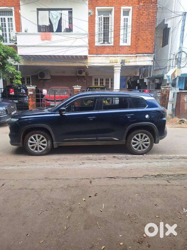 Maruti Suzuki Grand Vitara 1.5 Delta Smart Hybrid At, 2023, Petrol