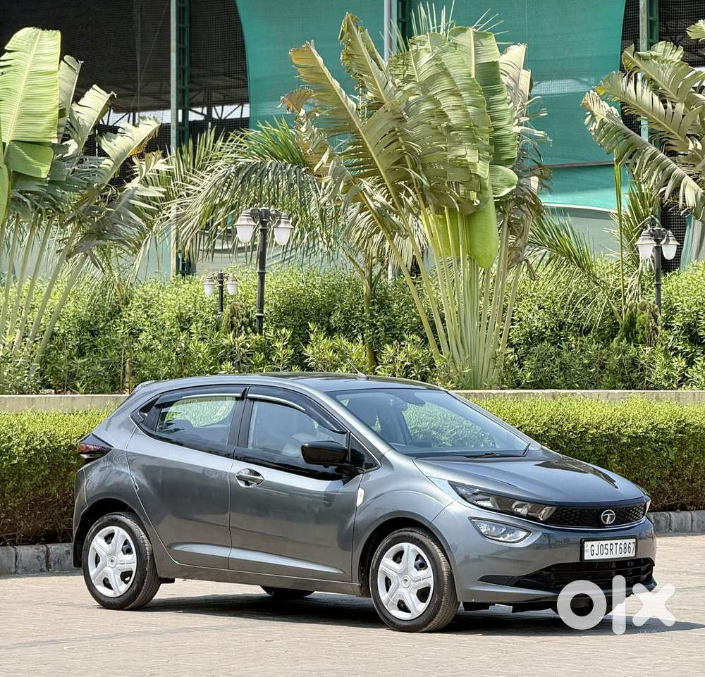 Tata Altroz 1.2 Xt, 2023, Petrol