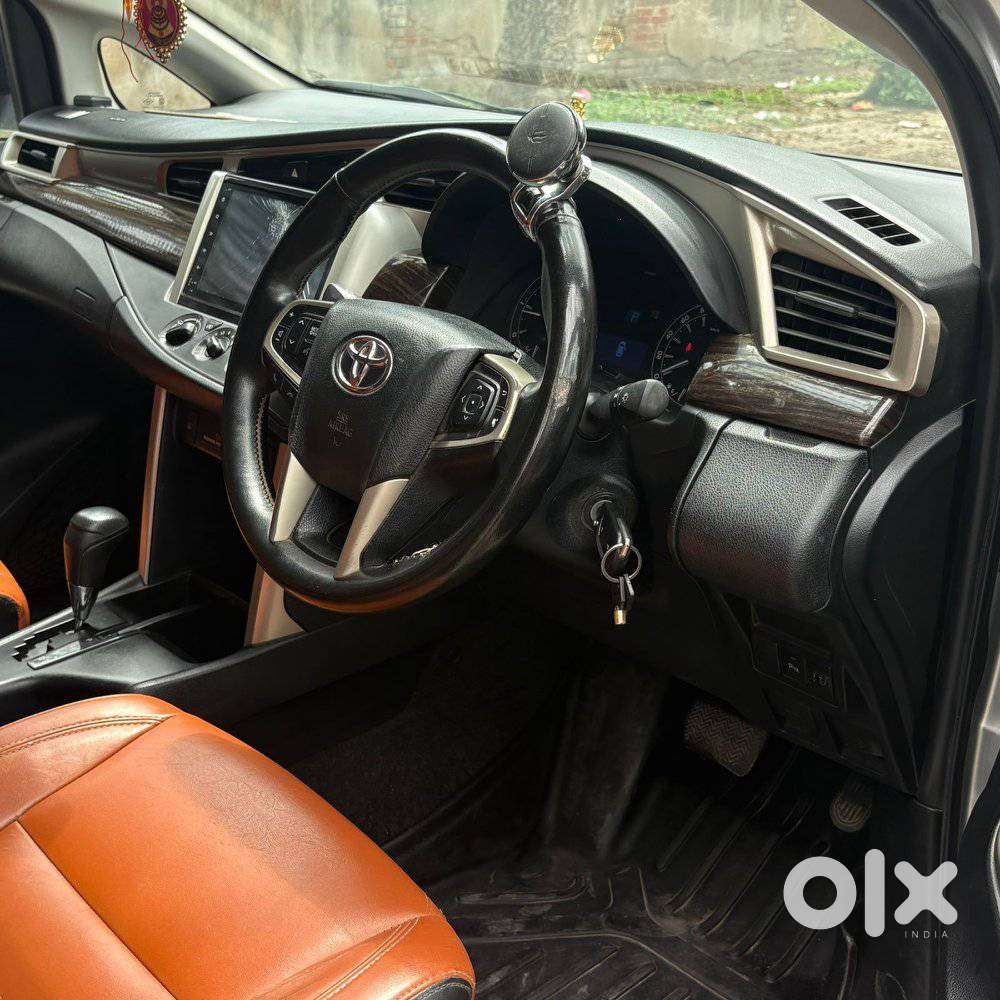 Toyota Innova Crysta 2.8 Gx Automatic 7 Str, 2018, Diesel
