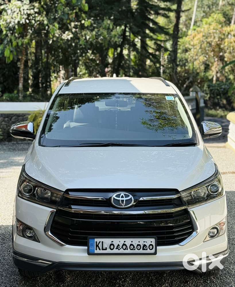Toyota Innova Crysta 2.8 At Touring Sport, 2018, Diesel