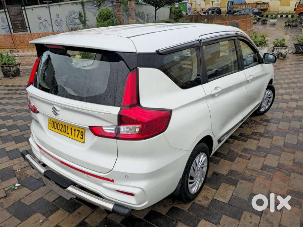 Maruti Suzuki Ertiga 1.4 Vxi Cng Anniversary Edition, 2026, Cng & Hy..