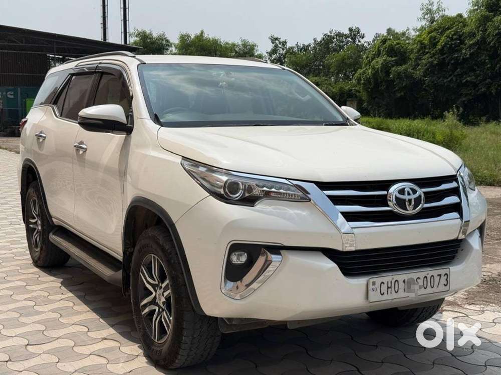 Toyota Fortuner 4x2 At 2.8 Diesel, 2018, Diesel