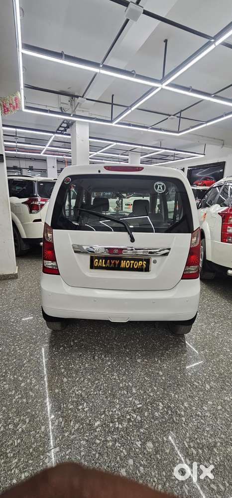 Maruti Suzuki Wagon R Vxi Amt1.2, 2018, Petrol