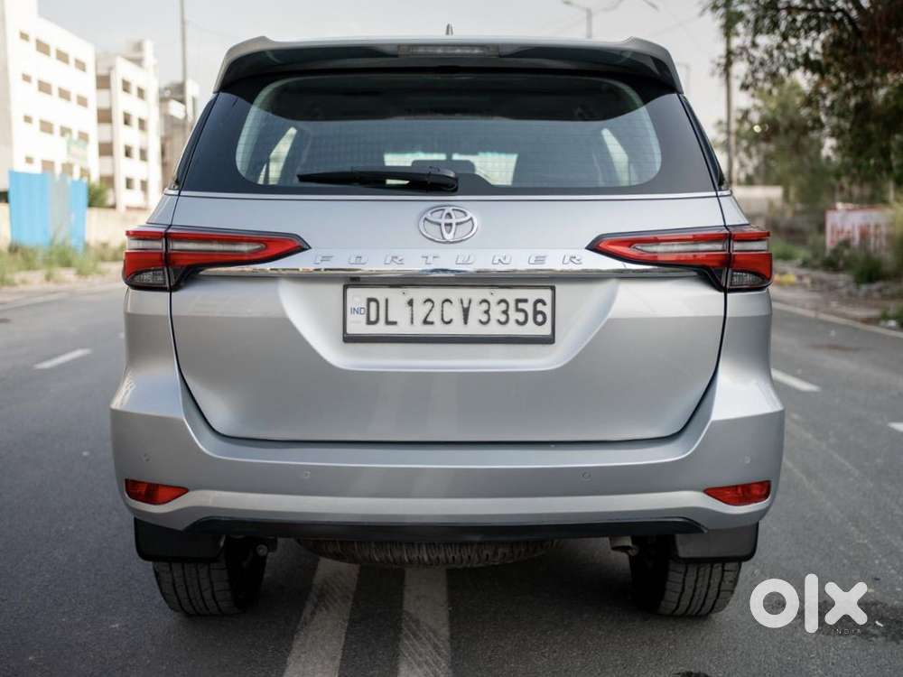 Toyota Fortuner 4x2 At 2.7 Petrol, 2022, Petrol