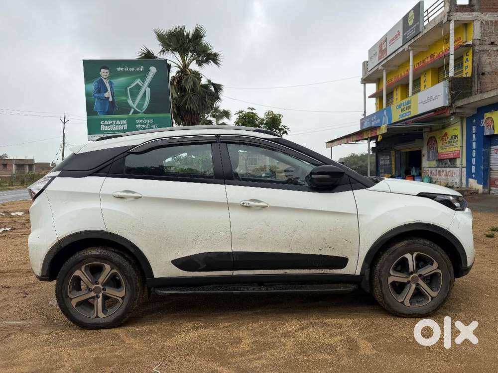 Tata Nexon Xz+ Petrol Manual