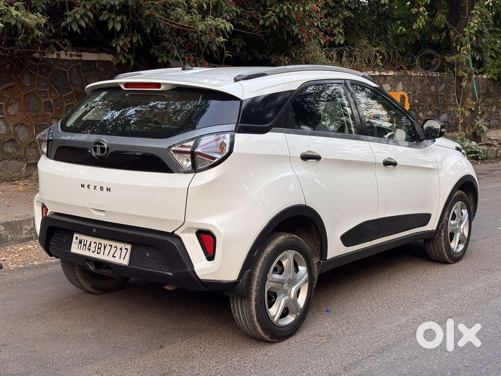 Tata Nexon 1.5 Revotorq Xm (s), 2022, Diesel