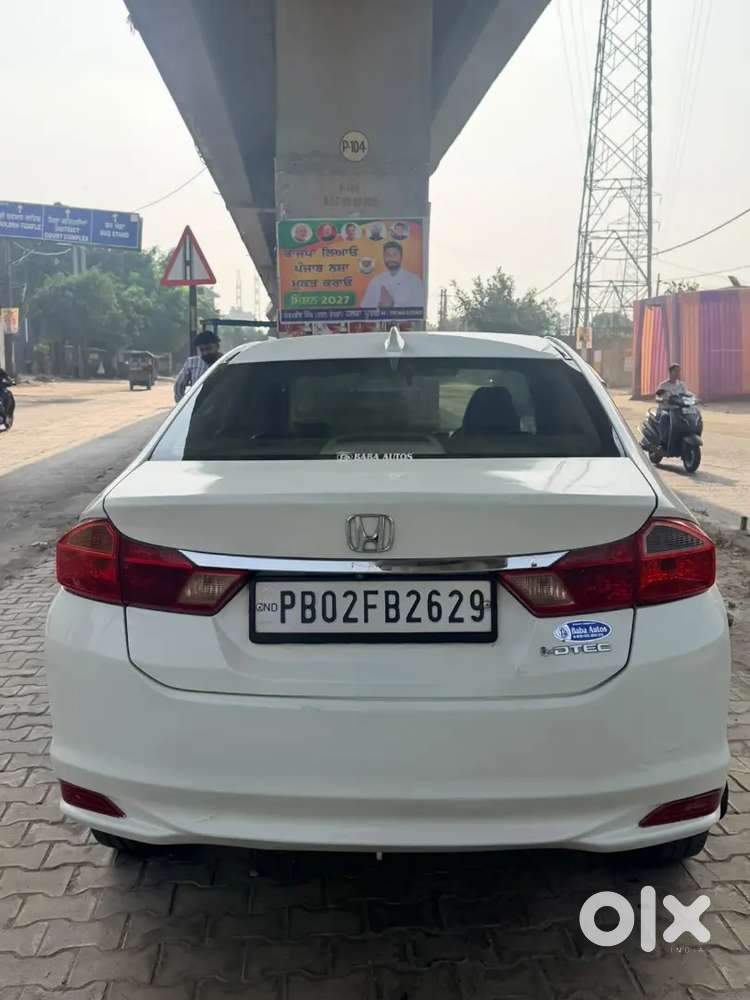 2015 Model Honda City Vx Sunroof Diesel