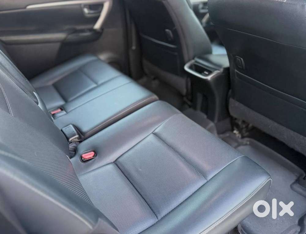 Toyota Fortuner 4x2 At 2.8 Diesel, 2021, Diesel