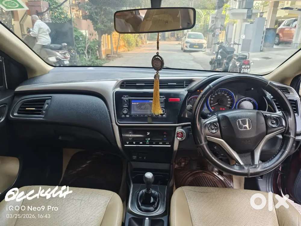 Honda City Diesel Manual 2015 Sunroof Vehicle