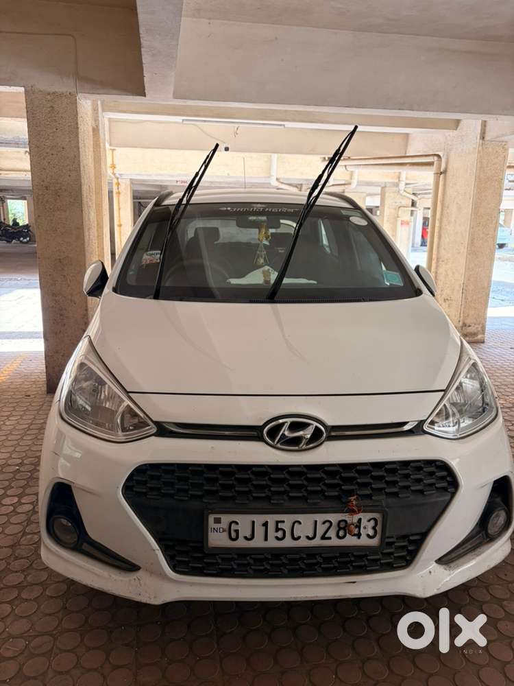 Hyundai Petrol Manual 2019