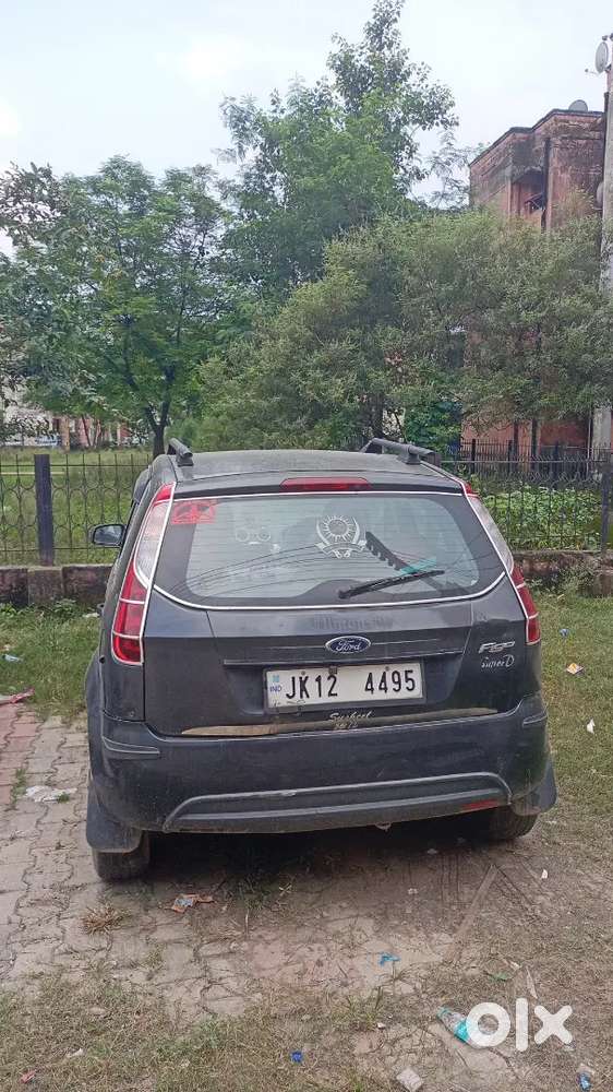 Ford Figo Petrol 2011