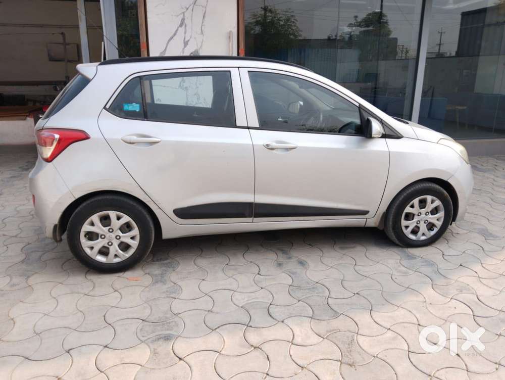 Hyundai Grand I10 Sportz1.2 Crdi, 2015, Petrol