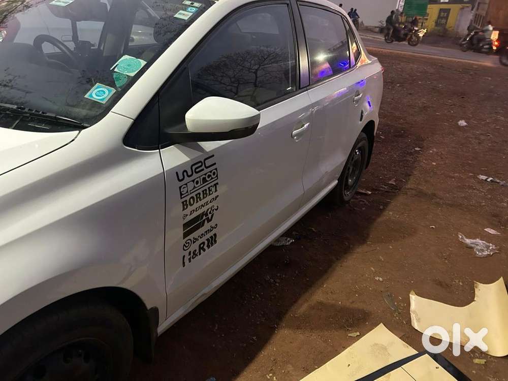 Volkswagen Ameo Petrol 2017