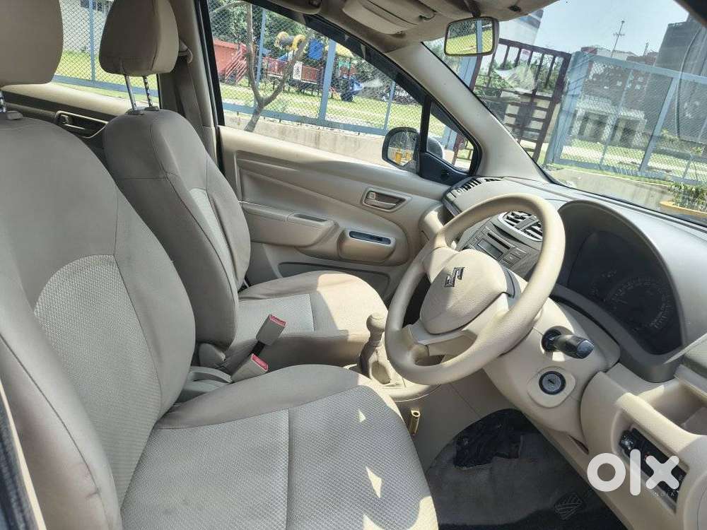 Maruti Suzuki Ertiga Lxi Shvs, 2016, Cng & Hybrids
