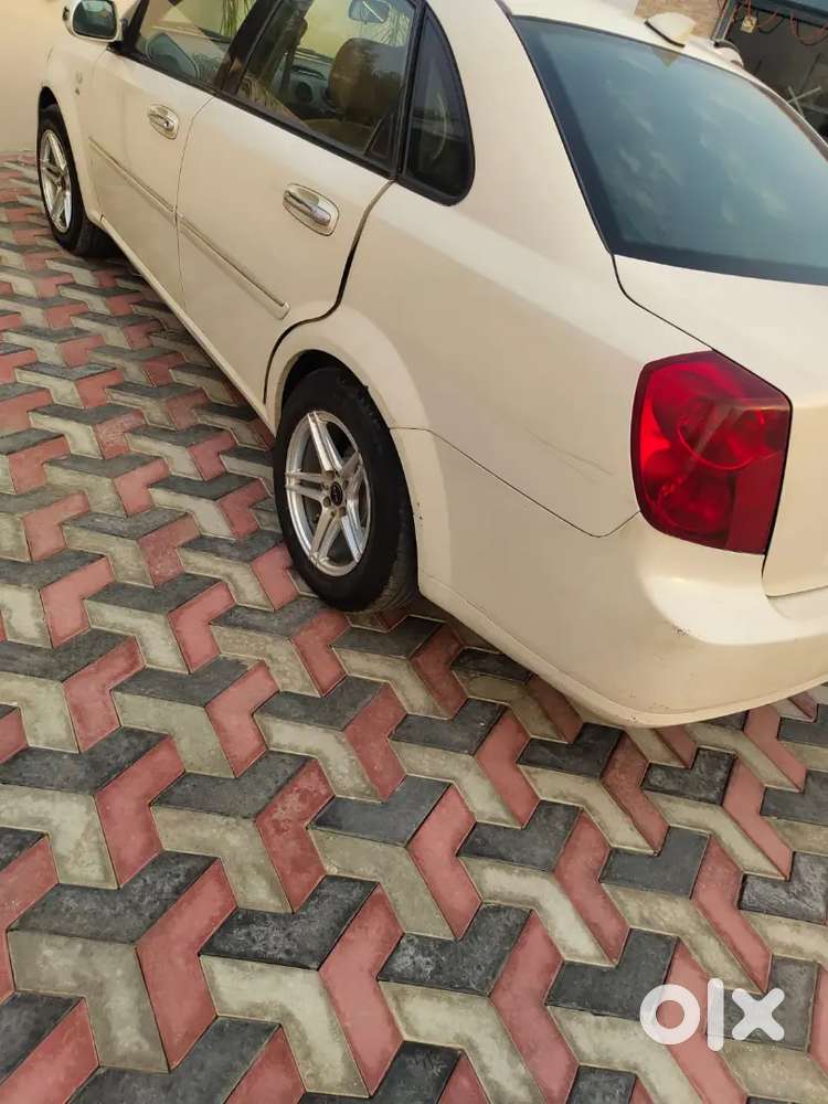 Chevrolet Optra Magnum 2011 Model