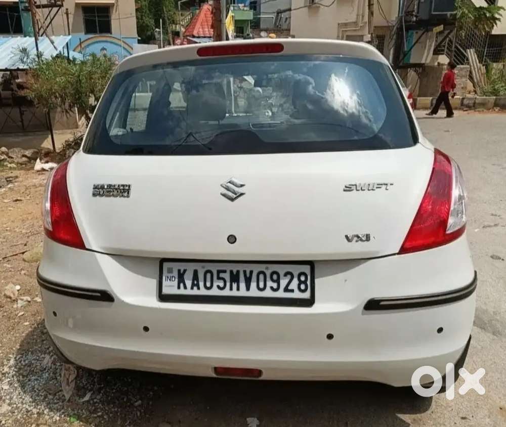 Maruti Suzuki Swift 2017 Petrol 48000 Km Driven