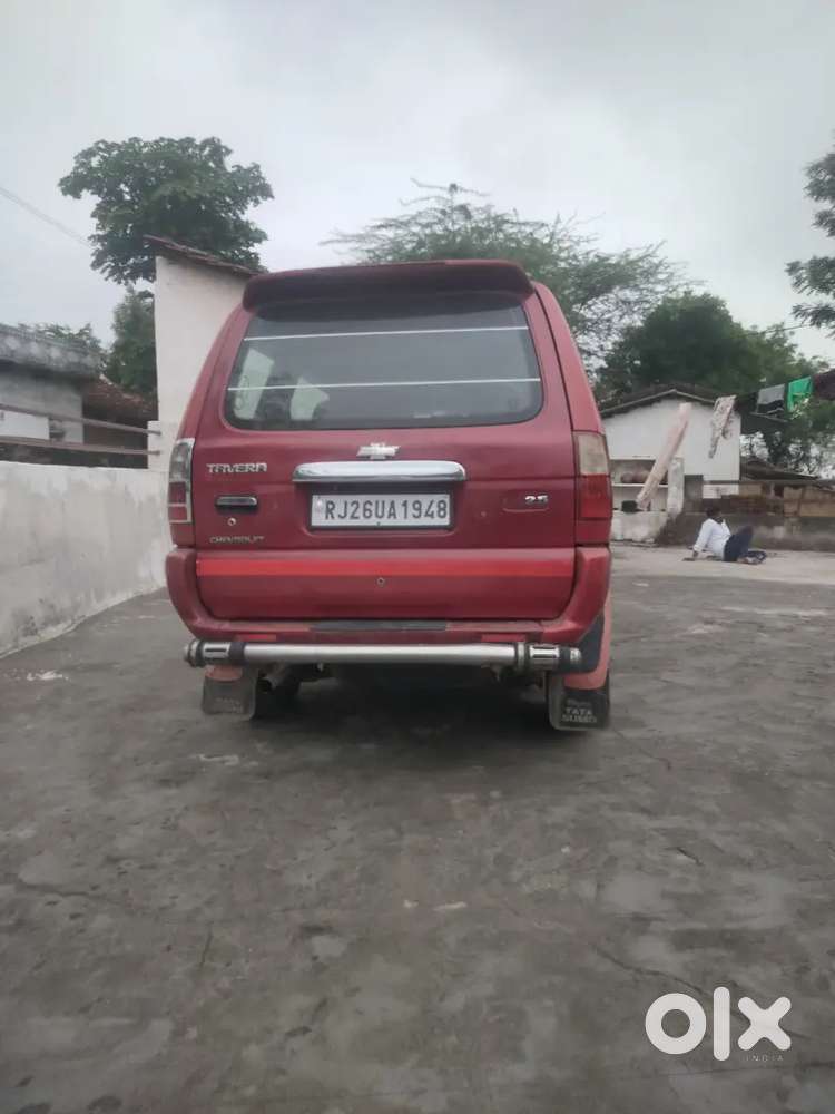 Chevrolet Tavera Neo 2014