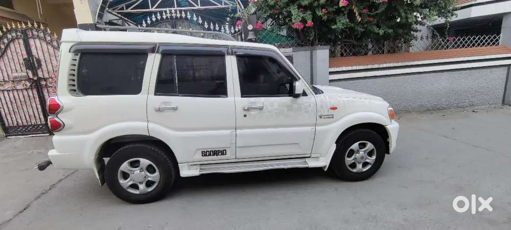 Mahindra Scorpio Car