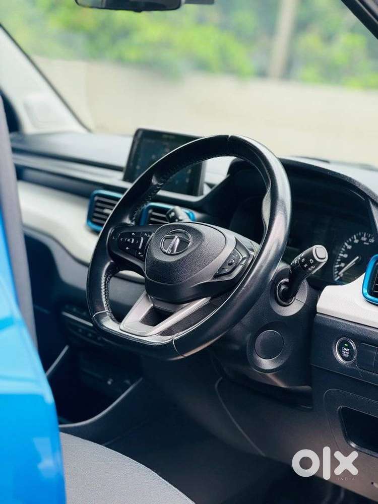 Tata Punch Creative Amt, 2023, Petrol