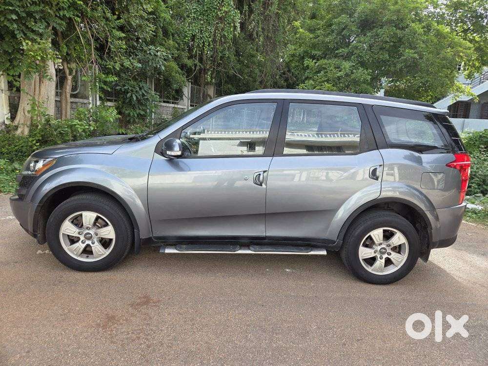 Mahindra Xuv500 W8, 2015, Petrol