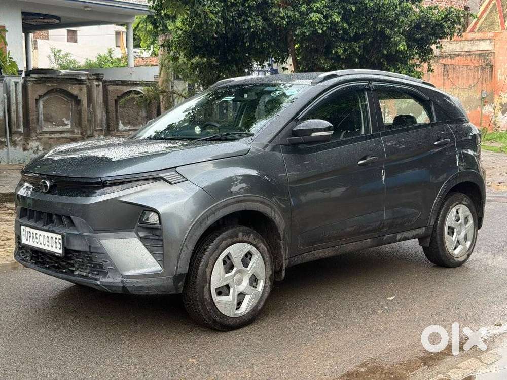 Tata Nexon Fearless Plus (ps) 1.2 Icng 6mt Red Dark Edition, 2025, C..