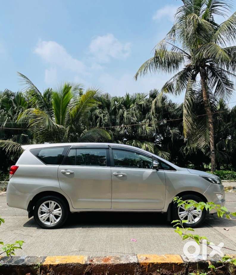 Toyota Innova Crysta 2.8 Z, 2016, Diesel