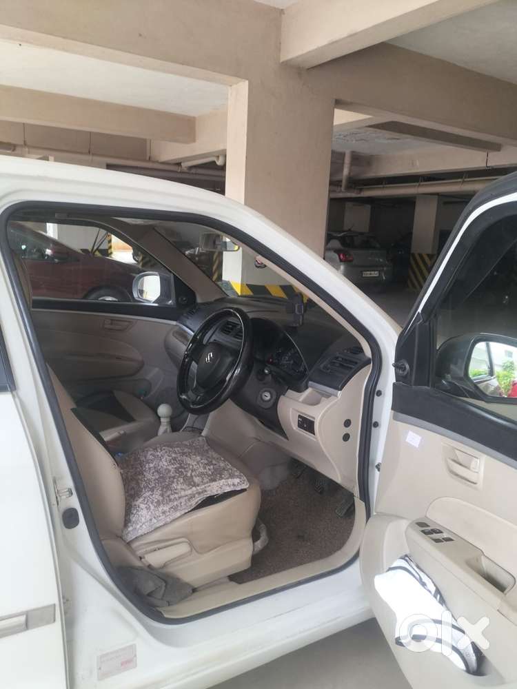 Maruti Dzire Vxi Ags 2025
