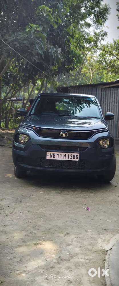 Tata Punch 1.2 Revotron 2025