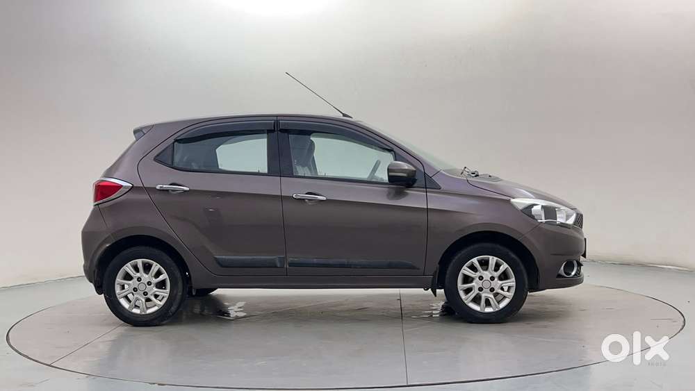 Tata Tiago XZA, 2017, Petrol