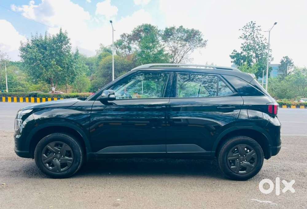 Hyundai Venue 1.2 S (o), 2025, Petrol