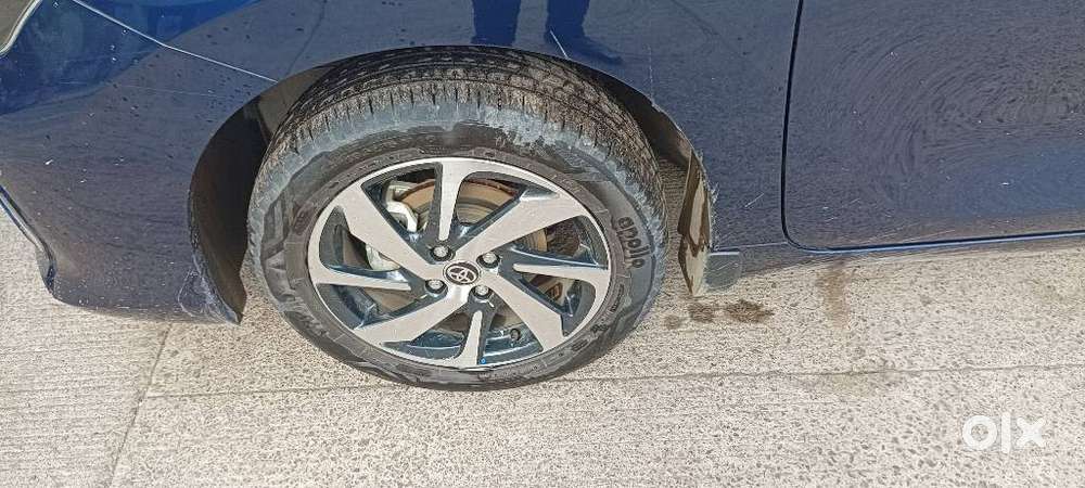 Toyota Glanza 1.2 V Amt, 2025, Petrol