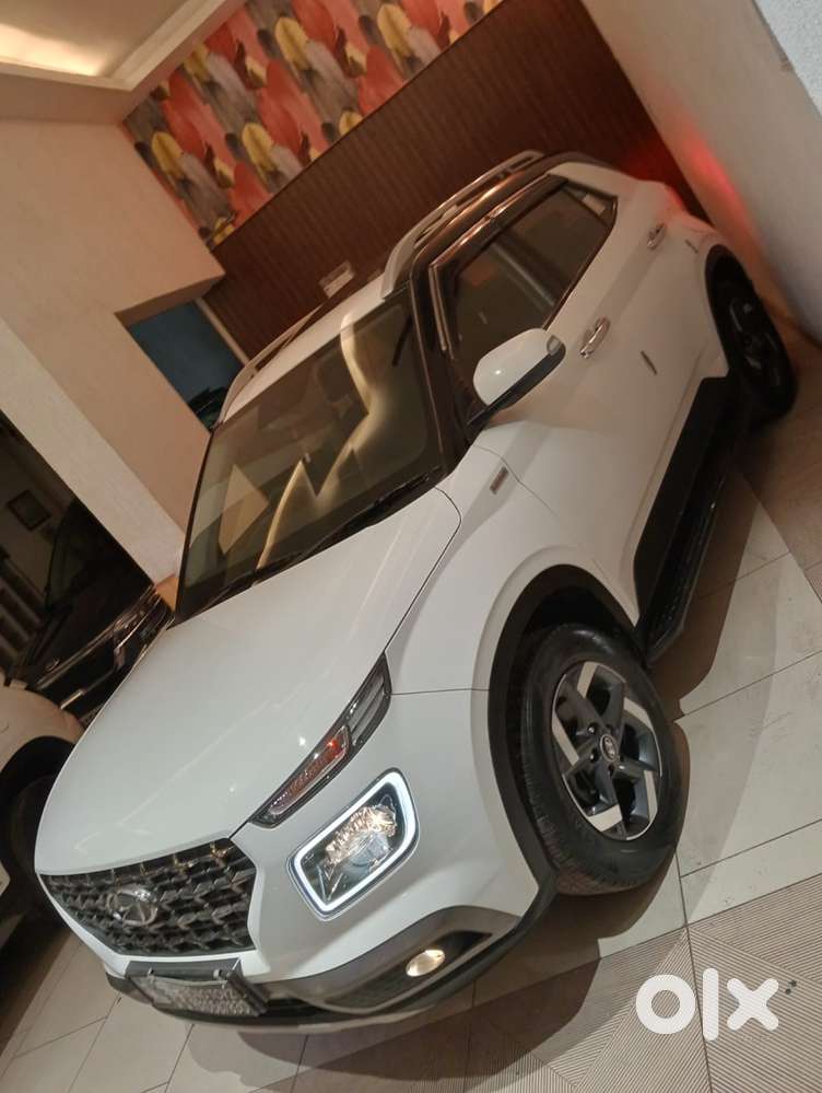 Hyundai Venue Sx Plus Turbo Dct, 2019, Petrol