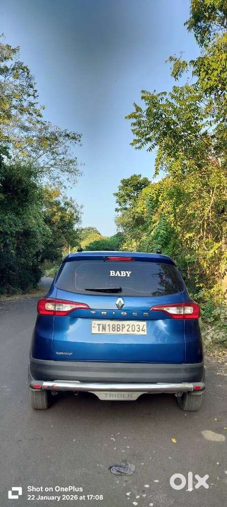 Renault Triber Rxz, 2023, Petrol