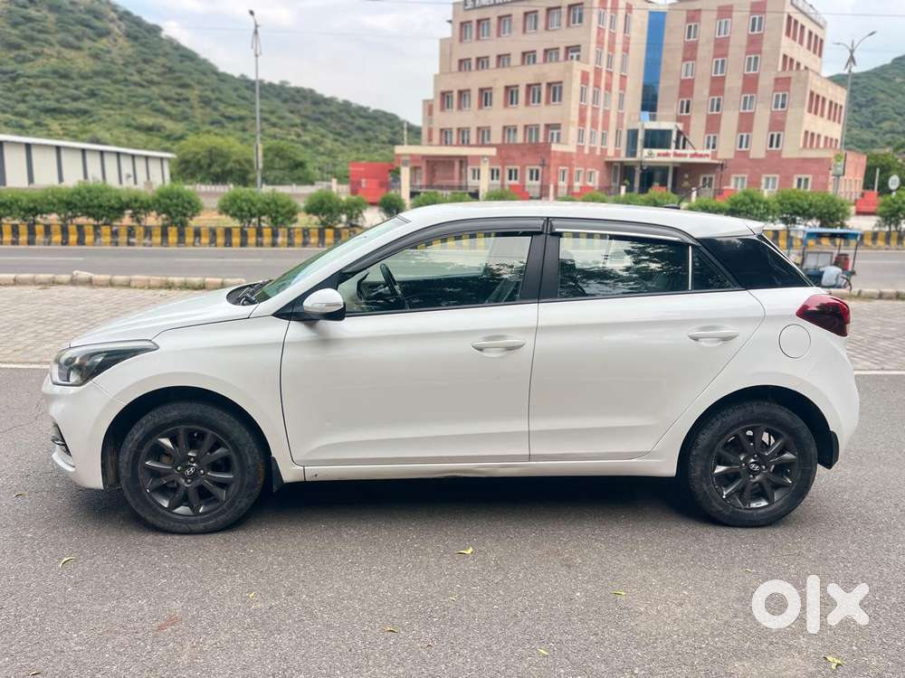 Hyundai I20 Sportz Plus, 2020, Petrol