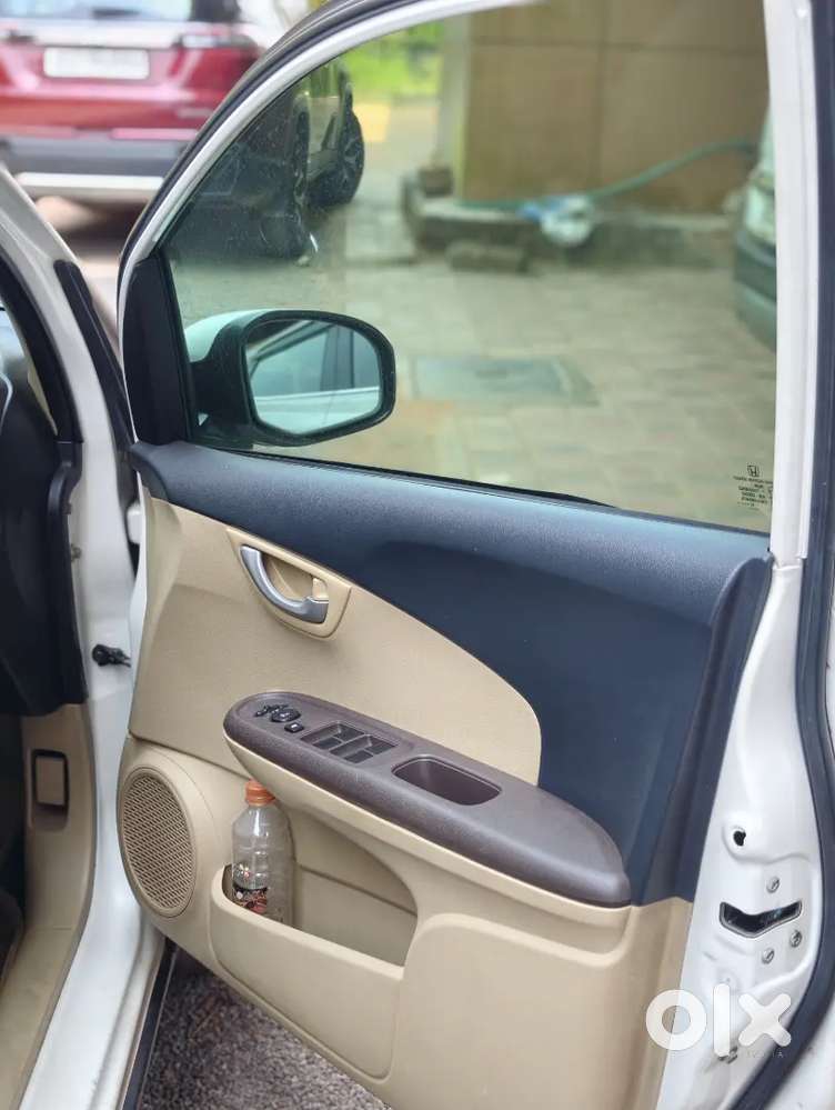 Honda Brio 2014 Petrol Well Maintained