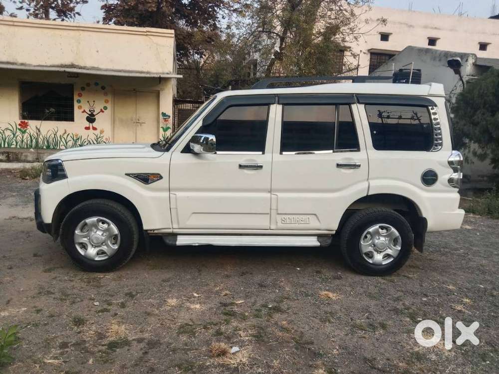 Mahindra Scorpio S2, 2016, Diesel