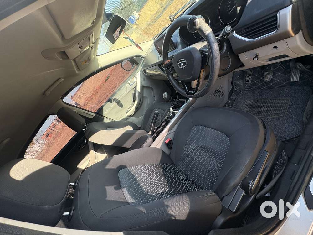 Tata Nexon 1.2 Revotron Xz Plus, 2019, Petrol