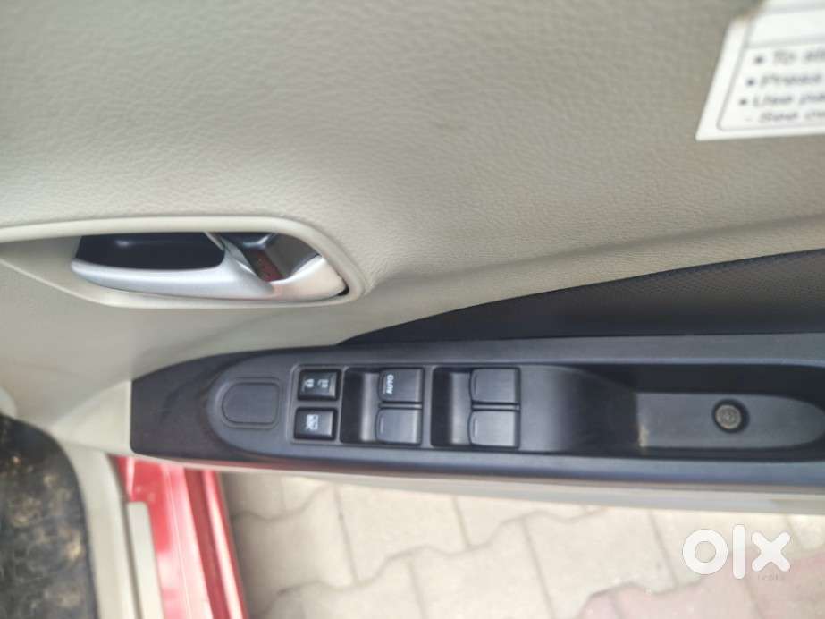 Maruti Suzuki Celerio 1.0 Vxi Amt, 2014, Petrol