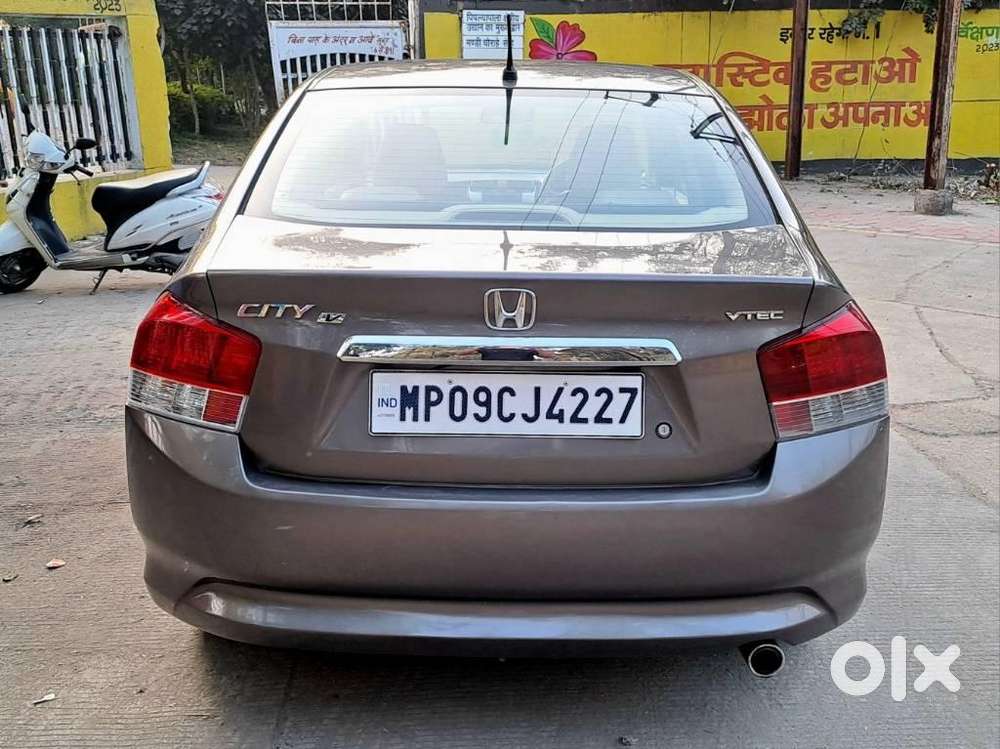 Honda City V At I-vtec, 2011, Petrol