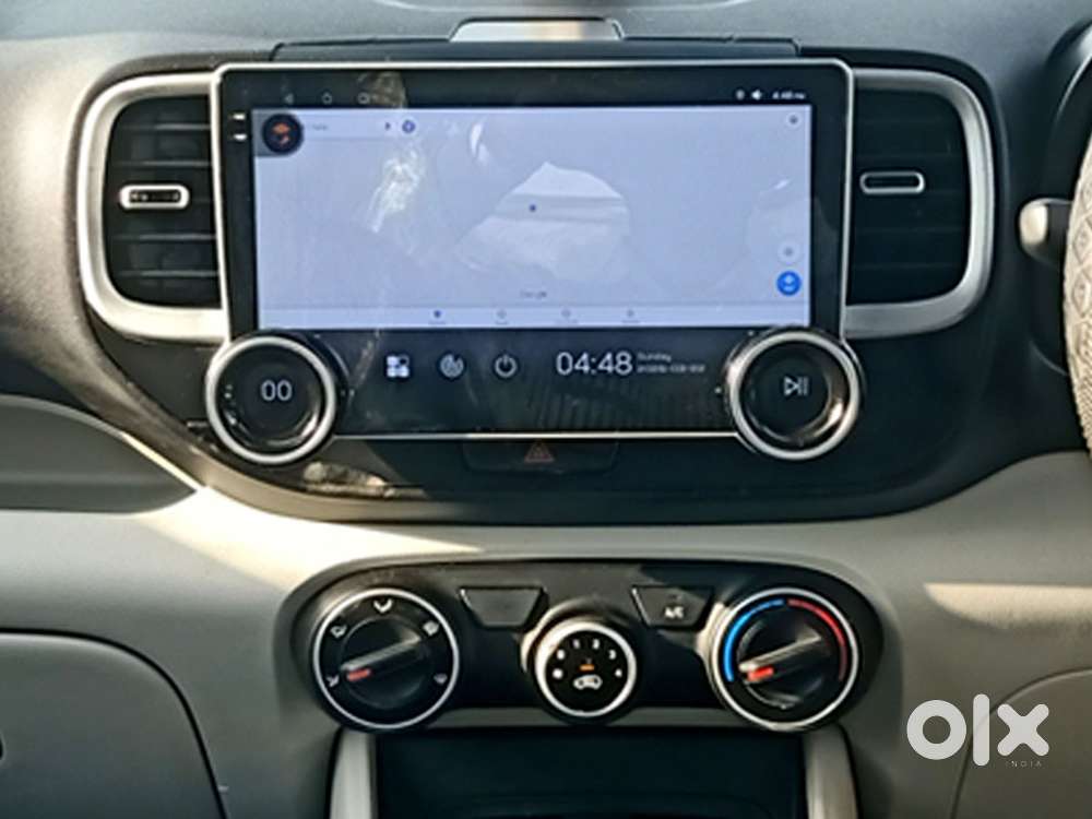 Hyundai Venue E 1.2 Petrol, 2025, Cng & Hybrids