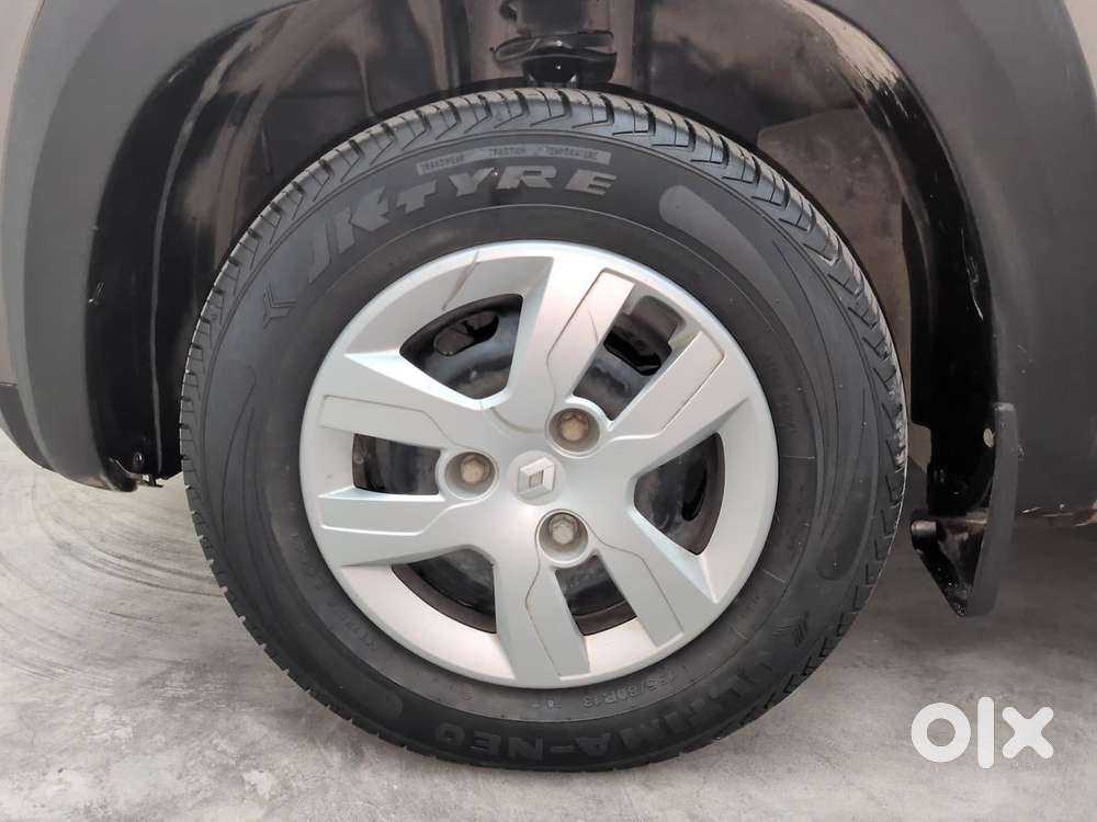 Renault Kwid 2019-ongoing 1.0 Rxt Amt (o), 2018, Petrol