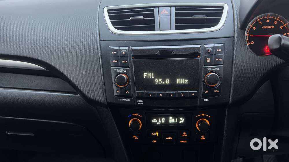 Maruti Suzuki Swift 1.3 Zxi, 2014, Petrol
