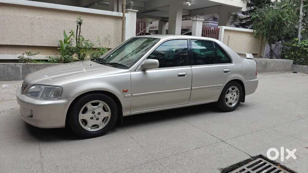 Honda City 2001 Vtec Petrol Well Maintained. Valid Till 07/2027.