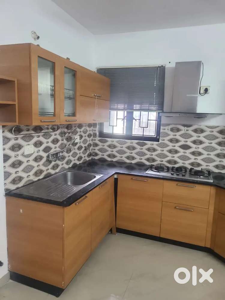 2BHK in Kadavanthra
