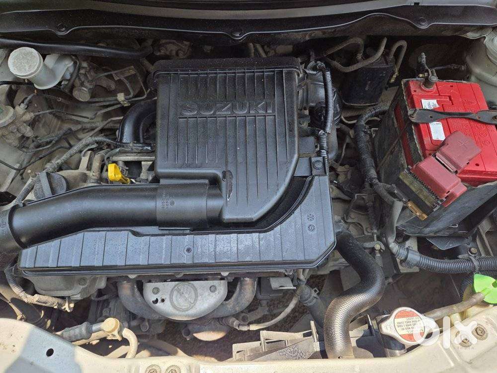 Maruti Suzuki Swift Vxi + Manual, 2014, Petrol