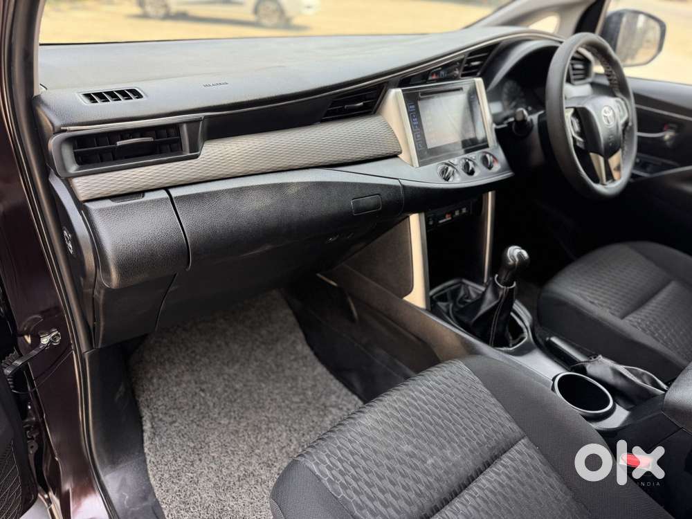 Toyota Innova Crysta 2.4 G Mt 8s, 2019, Diesel