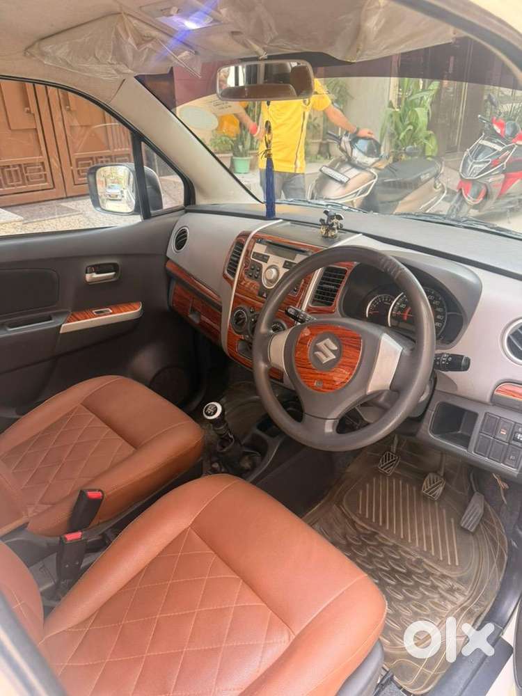 Maruti Suzuki 2011 Oct Manual , First Owner, Pure Petrol , All Orignal