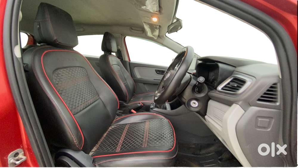 Tata Altroz 1.2 Xm Plus, 2020, Petrol