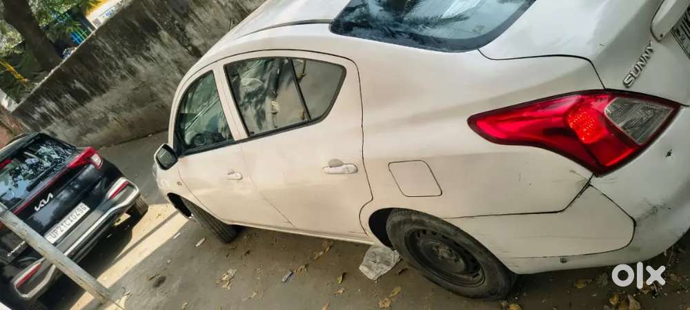 Nissan Sunny 2013 Diesel 191000 Km Driven