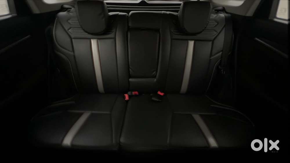 Maruti Suzuki Vitara Brezza 1.5 Zxi At, 2024, Petrol